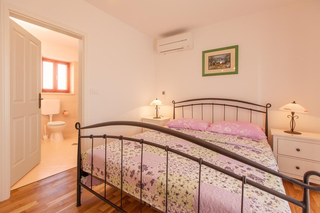 Villa Mare Vrh  Pokoj fotografie